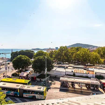 Luxury Sea View Split