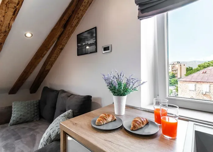 Luxury Sea View Split