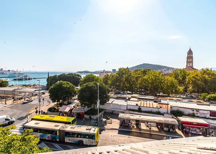 Luxury Sea View Split